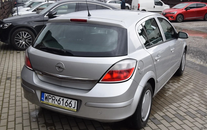 Opel Astra cena 7000 przebieg: 314000, rok produkcji 2005 z Piastów małe 79